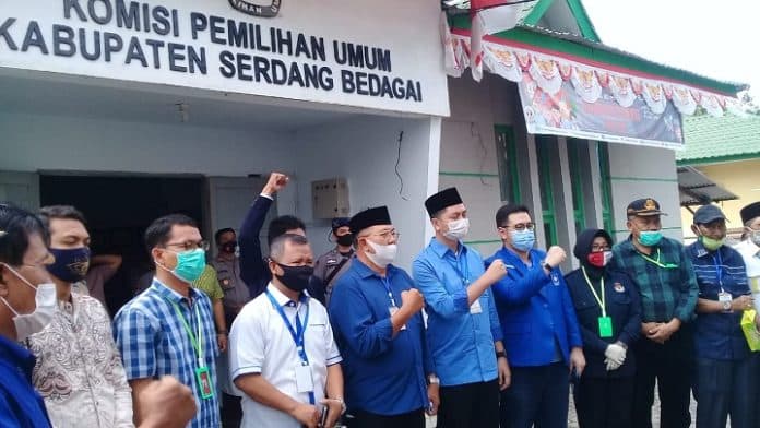 melawan_kotak_kosong_tak_jadi_di_sergei_berkas_soekirman_akhirnya_diterima_kpud