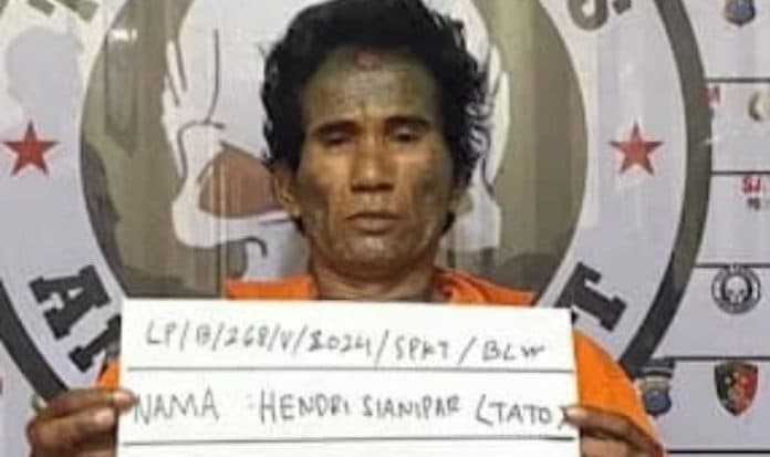melawan_pakai_sajam_residivis_bongkar_rumah_di_belawan_ditembak_polisi