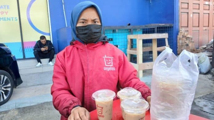 melirik_persaingan_kopi_keliling_yang_menjamur_di_kota_medan