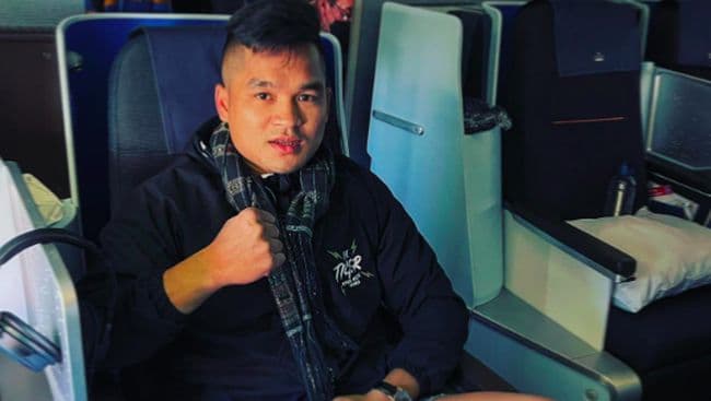 menang_ko_brutal_jeka_saragih_minta_perbaikan_jalan_rusak_di_kampungnya_ke_jokowi