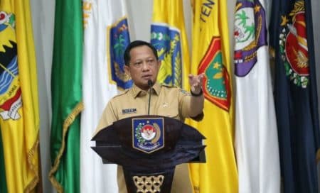mendagri_terbitkan_instruksi_lanjutan_ppkm_luar_jawa_bali