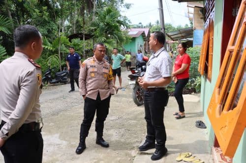menderita_penyakit_akut_lansia_asal_nias_mencoba_bunuh_diri_hingga_usus_terburai