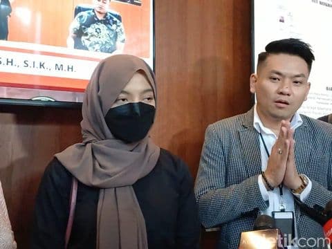 mengaku_tak_niat_lecehkan_agama_oklin_fia_disuruh_istigfar