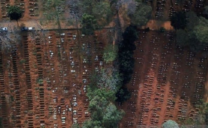 mengerikan_brazil_cetak_rekor_42725_kasus_corona_sehari