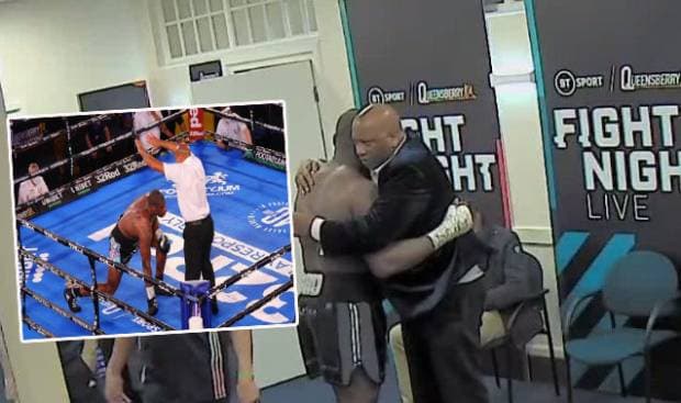 mengharukan_kalah_tko_mike_tyson_baru_dipeluk_ayah