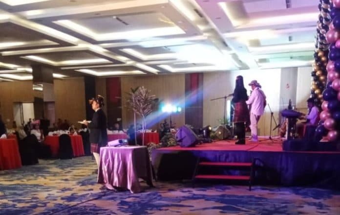 mengukir_karya_dengan_cahaya_usaha_lighting_panggung_cerahkan_masa_depan
