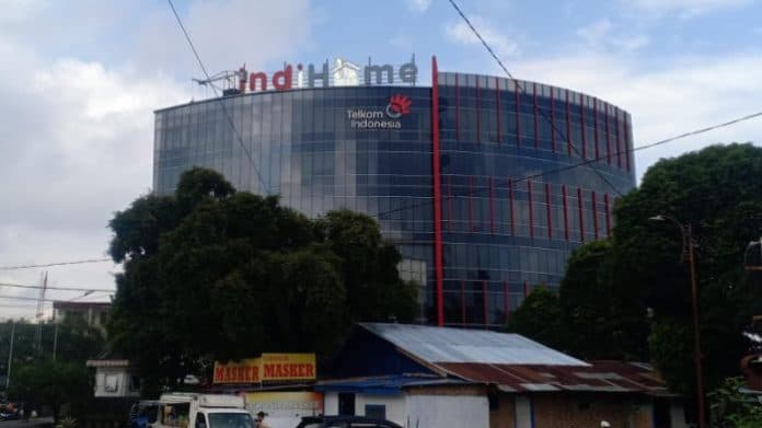 menilik_kronologi_dugaan_korupsi_pembangunan_gedung_balei_merah_putih_yang_menggerogoti_keuangan_telkom