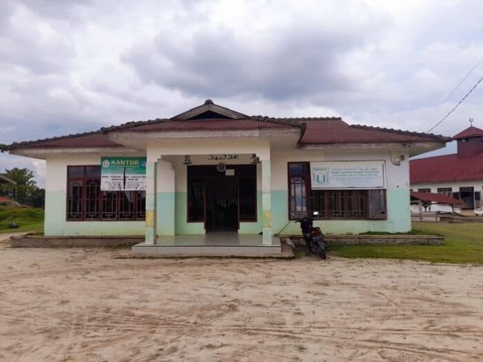 menilik_pesantren_istiqomah_berusia_28_tahun_satu_satunya_di_tanah_jawa