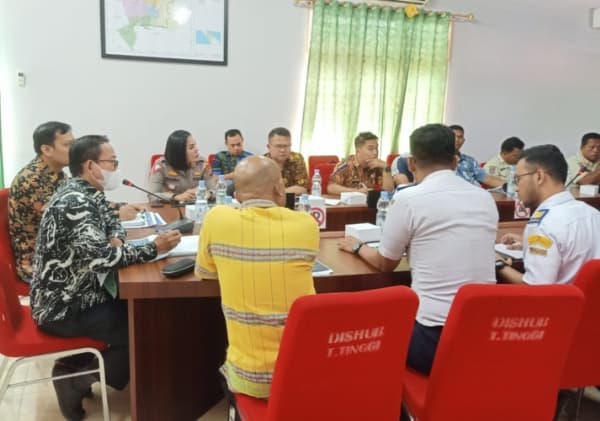menindak_lanjuti_kecelakaan_minibus_dengan_ka_pemko_tebing_tinggi_adakan_rakor