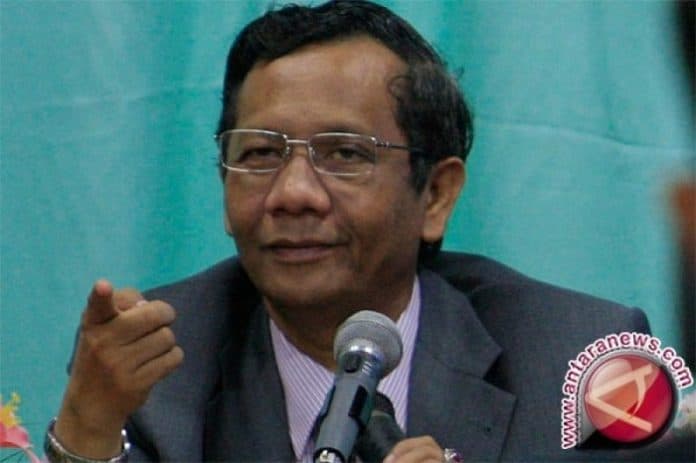 menkopolhukam_ada_orang_yang_mau_merusak_tidak_bisa_memberi_penilaian_objektif