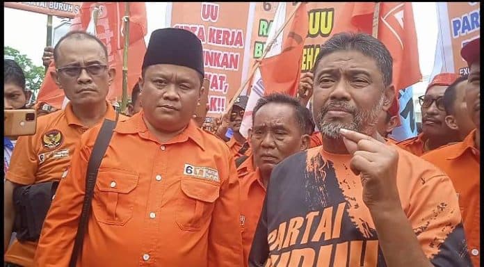 menolak_pemberlakuan_omnibus_law_uu_cipta_kerja_begini_kata_presiden_partai_buruh