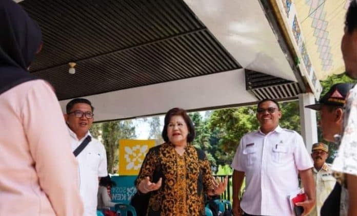 menparekraf_akan_buka_festival_bunga_dan_buah_di_karo