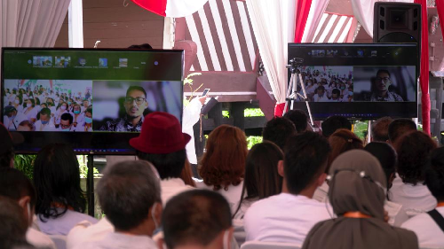 menparekraf_sosialisasikan_sadar_wisata_bagi_800_pelaku_pariwisata_di_samosir