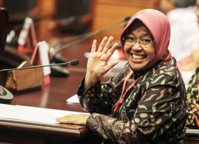mensos_risma_akui_masih_ada_bansos_salah_sasaran