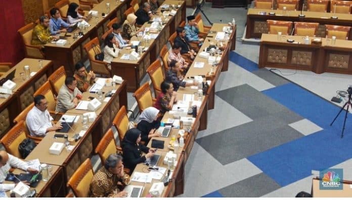 menteri_jokowi_rame_rame_minta_tambah_anggaran_di_2025