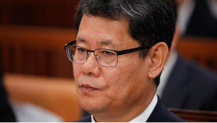 menteri_penyatuan_korea_kim_yeon_chul_resmi_mengundurkan_diri