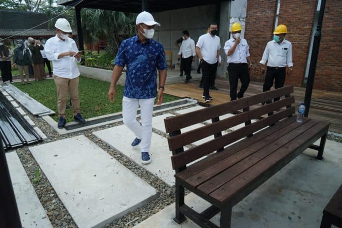 menuju_green_campus_rektor_usu_tinjau_pembangunan_infrastruktur_fakultas