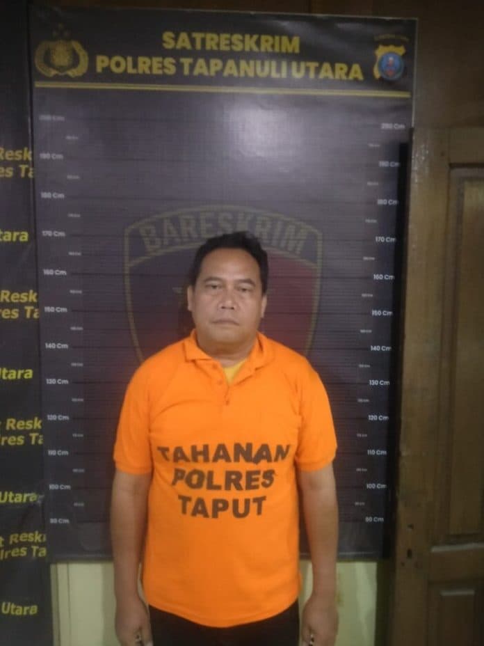 menulis_judi_angka_togel_seorang_lansia_ditangkap_polres_taput