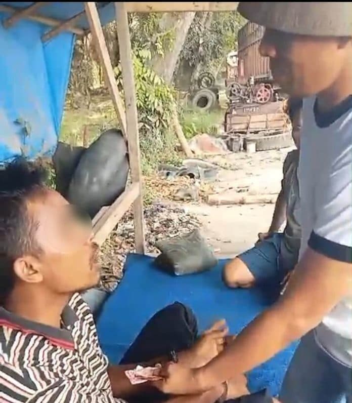 menyamar_jadi_sopir_truk_polisi_ringkus_penjual_sabu_modus_tambal_ban