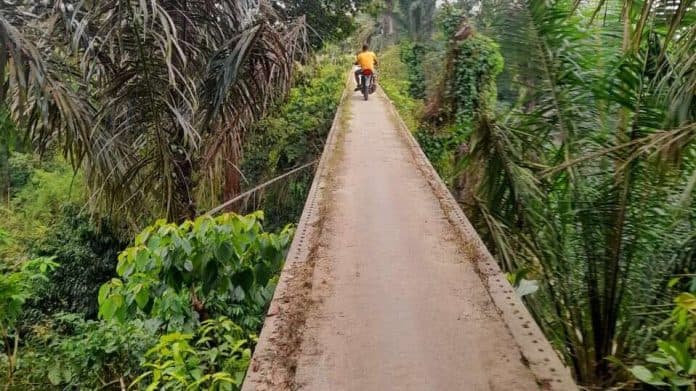 menyambangi_jembatan_ekstrem_di_simalungun_ternyata_bekas_lintasan_rel_muntik