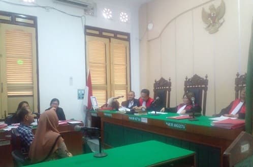meresahkan_warga_medan_belawan_spesialis_pencuri_rumah_diadili