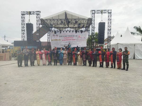 meriahkan_hut_perak_pemkab_toba_gelar_perayaan_di_3_kecamatan