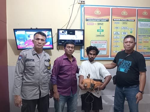 mesin_air_diembat_pria_ini_masuk_bui_di_polsek_tanjung_balai_selatan