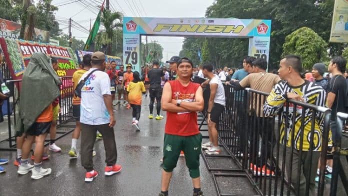 meski_hujan_3_ribu_pelari_tetap_antusias_ikuti_fun_run_kodim_0208_asahan