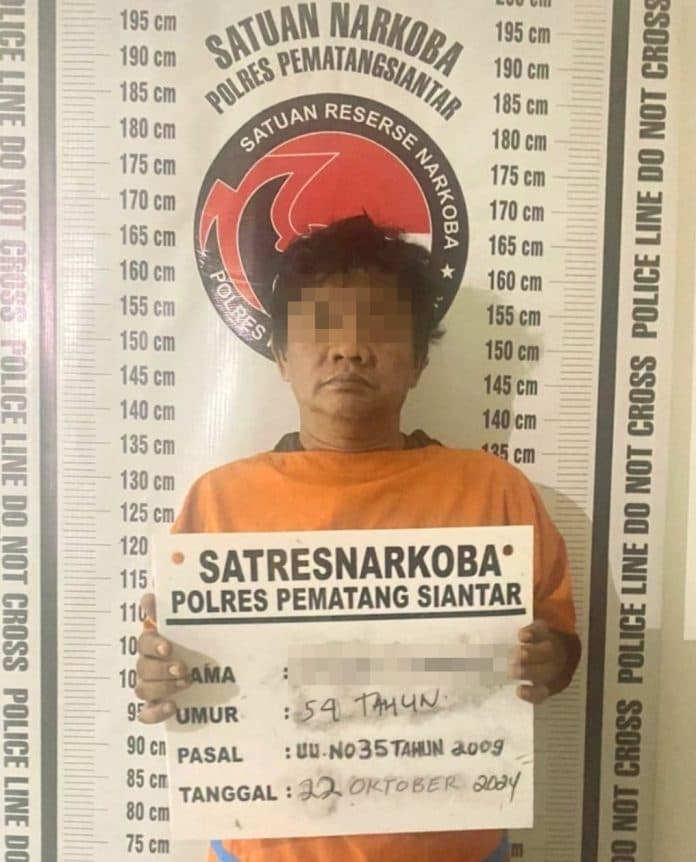 miliki_sabu_dan_ganja_pria_lansia_diamankan_polres_pematangsiantar
