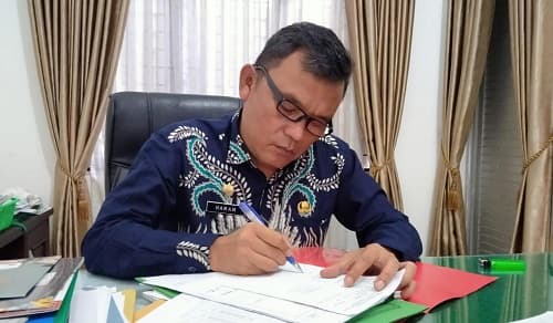 minggu_pertama_november_ini_pemko_siantar_janji_serahkan_r_apbd_ta_2022_ke_dprd