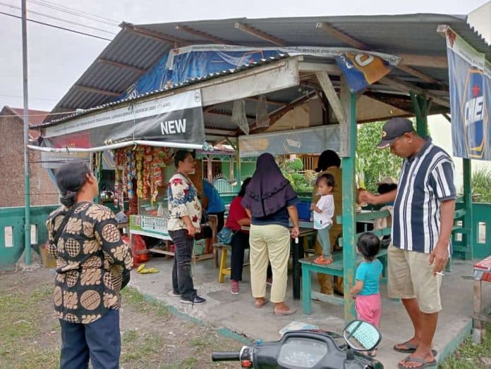 miris_posyandu_desa_pasar_melintang_lubuk_pakam_menumpang_di_warung_warga