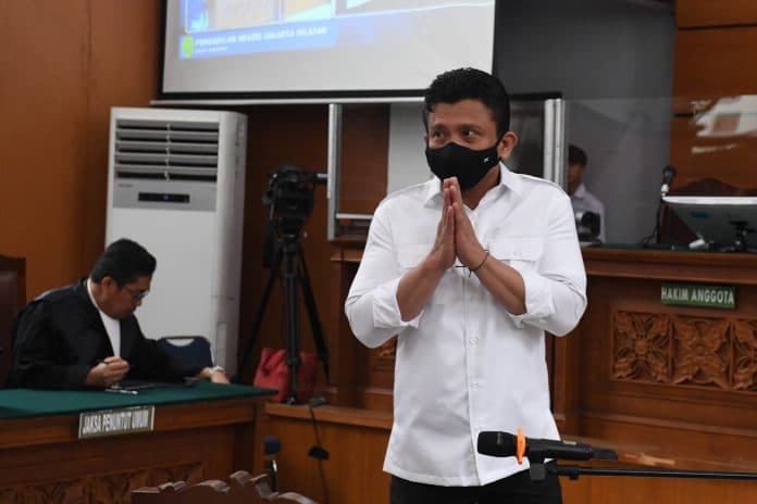 misteri_pistol_glock_yang_dipakai_ferdy_sambo_menembak_brigadir_j