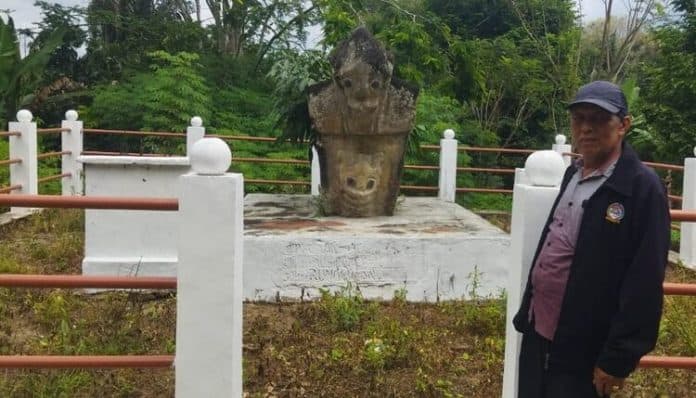 mitologi_batak_kasta_tertinggi_dimakamkan_di_peti_batu_satu