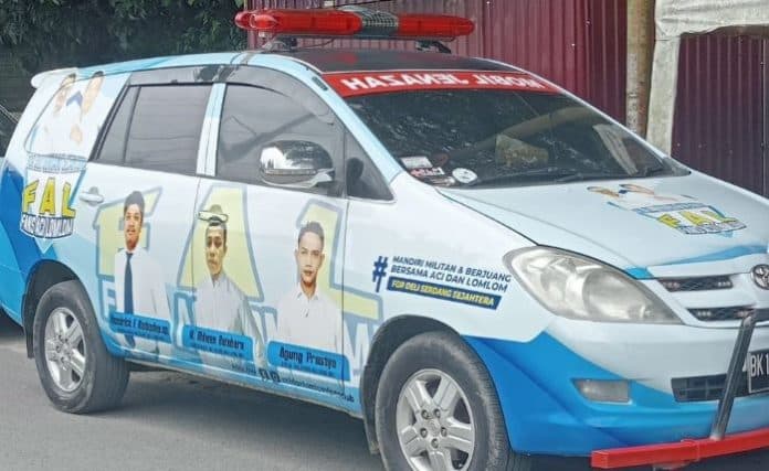 mobil_jenazah_ikut_iringi_asri_ludin_lom_lom_daftar_ke_kpu_deli_serdang