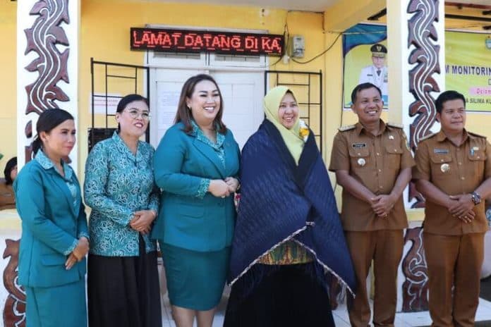 monitoring_desa_binaan_silima_kuta_tim_supervisi_pkk_provinsi_sumut_ajak_semua_bergerak