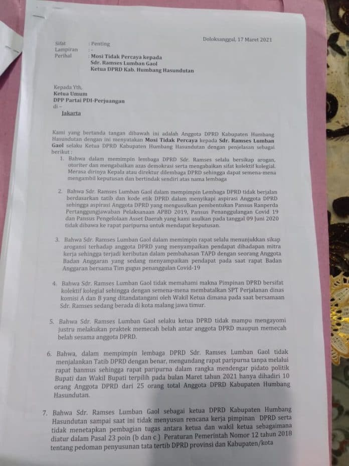 mosi_tidak_percaya_mengganti_ketua_dprd_humbahas_tidak_memiliki_legal_standing