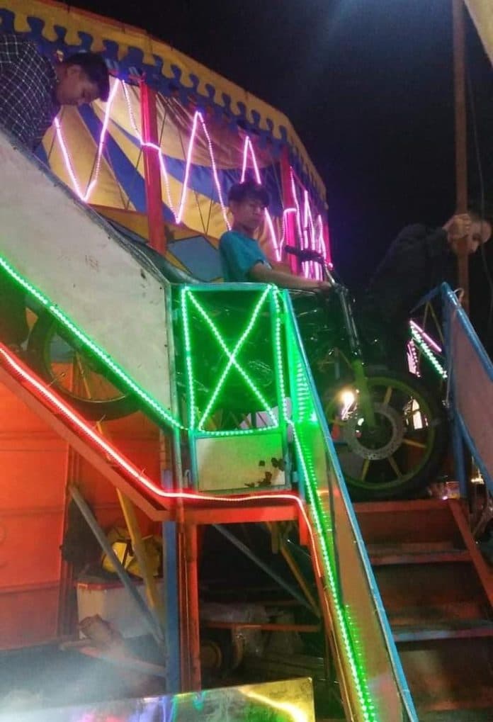 motor_di_wahana_tong_setan_pasar_malam_di_kisaran_keluar_jalur_3_pengunjung_luka_ringan