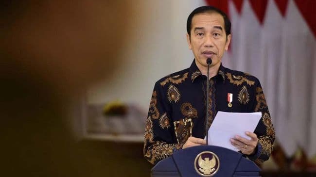 motor_listrik_gesits_tanda_tangan_jokowi_dilelang_di_konser_musik