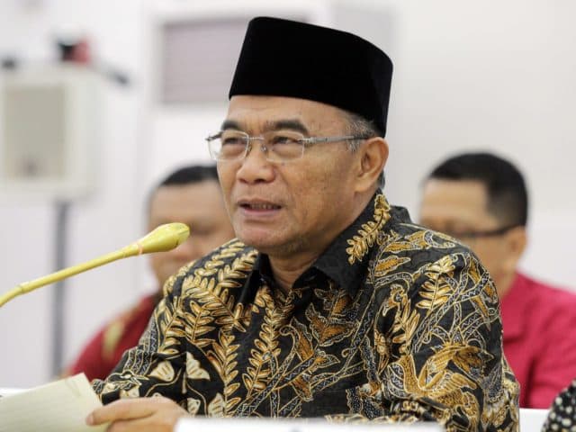 muhadjir_effendy_beri_tanggapan_terkait_kampanye_pemilu_ke_lembaga_pendidikan