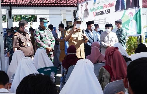 mui_gelar_vaksinasi_450_pelajar_wali_kota_tebing_tinggi_harapkan_ulama_terus_sosialisasikan_vaksinasi
