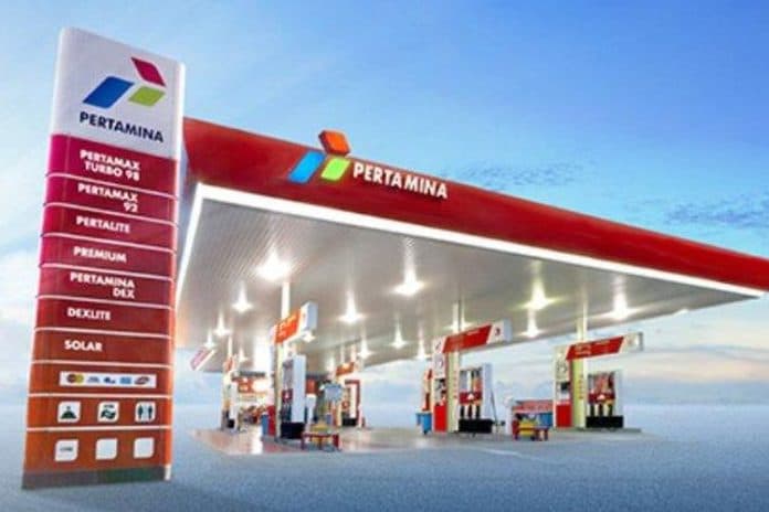 mulai_hari_ini_pertamina_batasi_pembelian_solar_subsidi_pada_13_daerah