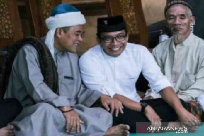 mulai_tahun_2021_imam_mesjid_di_bekasi_terima_gaji_rp25_juta