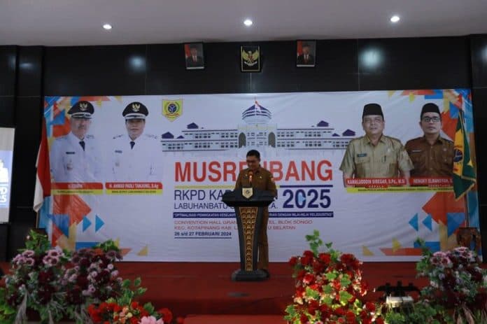 musrenbang_sekda_ajak_jajarannya_mewujudkan_labusel_sejahtera