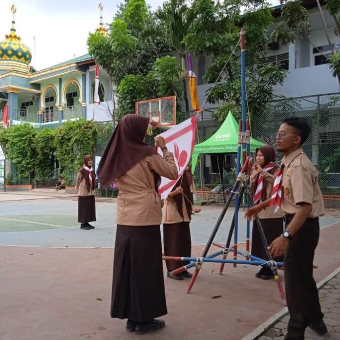 nadiem_cabut_kewajiban_pramuka_pengamat_menilai_positif_kembali_ke_ruh_awalnya