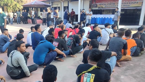 naik_kapal_nelayan_dari_malaysia_ke_asahan_pmi_ilegal_bayar_1500_rm_per_orang