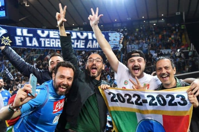 napoli_amankan_gelar_liga_italia_setelah_penantian_selama_33_tahun
