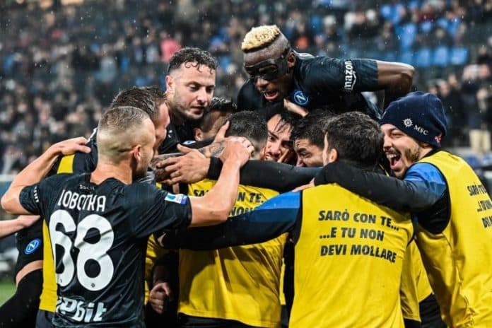 napoli_kian_kokoh_di_puncak_liga_italia_milan_diimbangi_roma