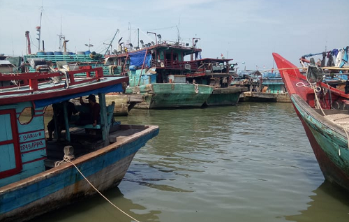 nelayan_banyak_belum_melaut_harga_ikan_melambung_tinggi