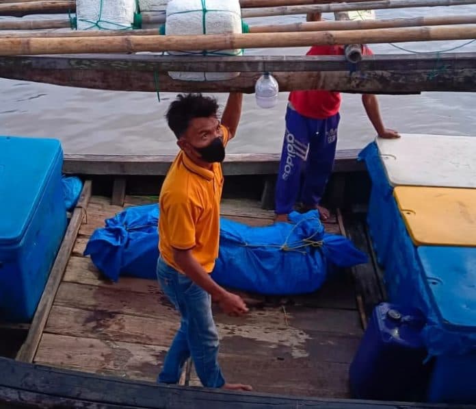 nelayan_yang_hilang_saat_melaut_akhirnya_ditemukan