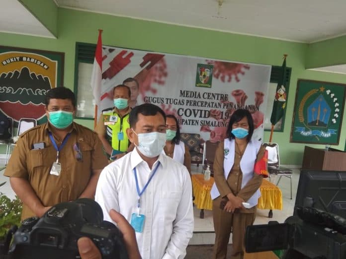 nenek_umur_75_tahun_di_simalungun_sembuh_dari_covid_19